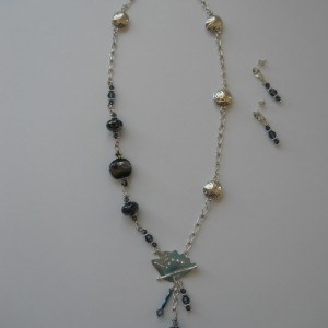 Collier Lotus argenté Collier Lotus argenté