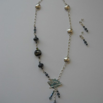 Collier Lotus argenté Collier Lotus argenté